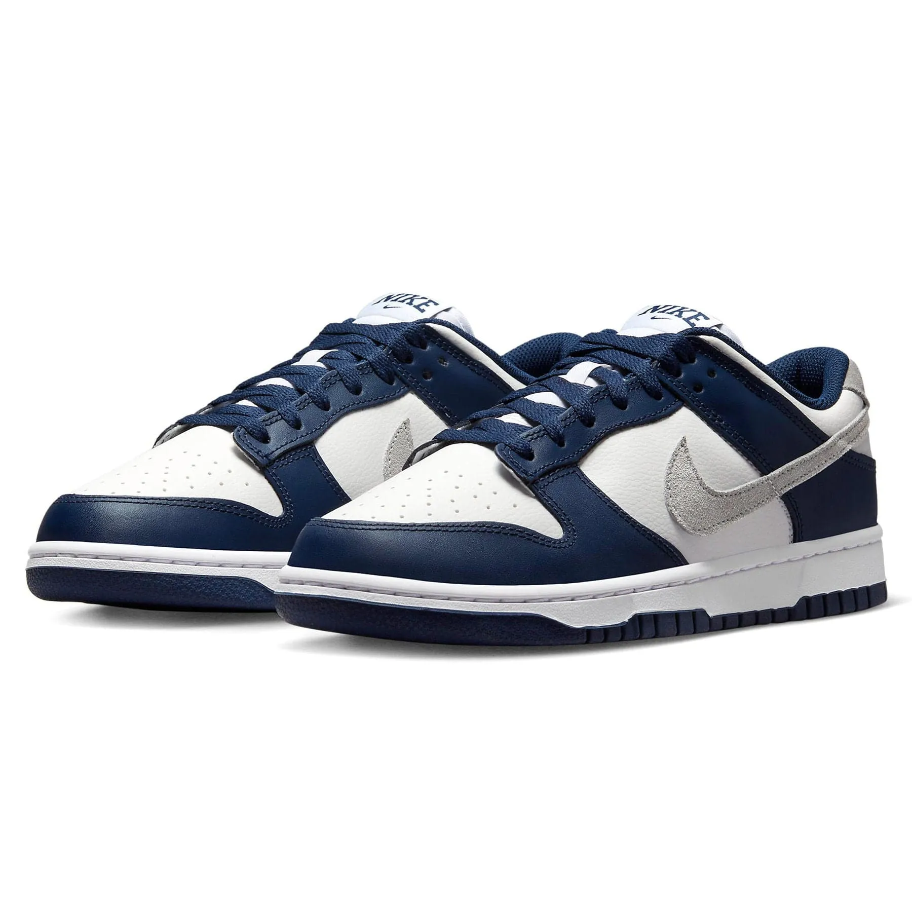 Nike Dunk Low 'Midnight Navy Smoke Grey' Nike Dunk stylish shoes
