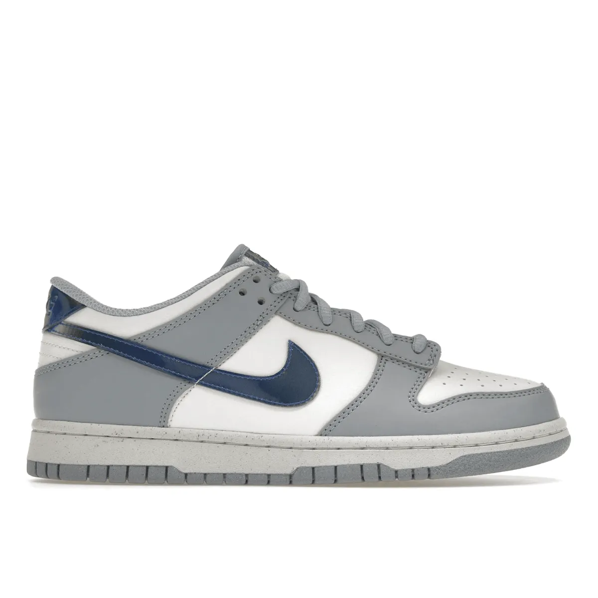 Nike Dunk Low Next Nature Blue Whisper Iridescent Nike Dunk stylish shoes for sport and street