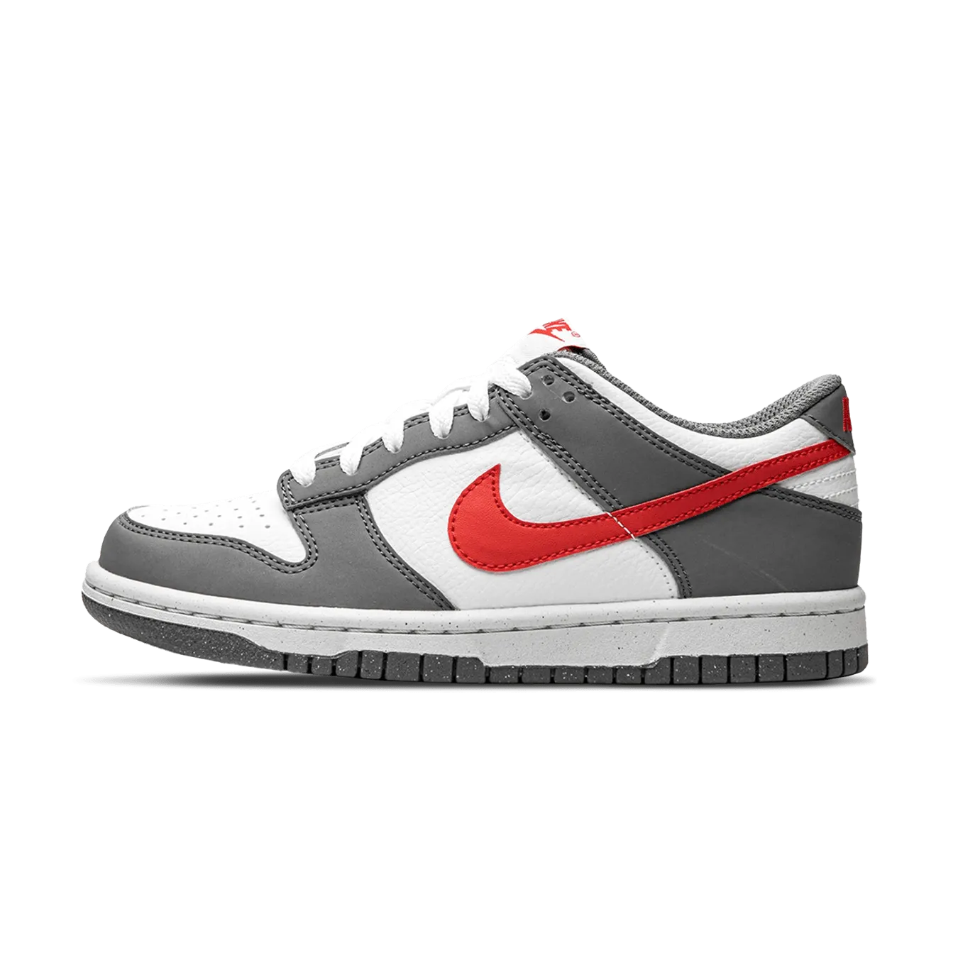 Nike Dunk Low Next Nature GS 'Smoke Grey Light Crimson' Nike Dunk casual shoes with iconic low-top shape