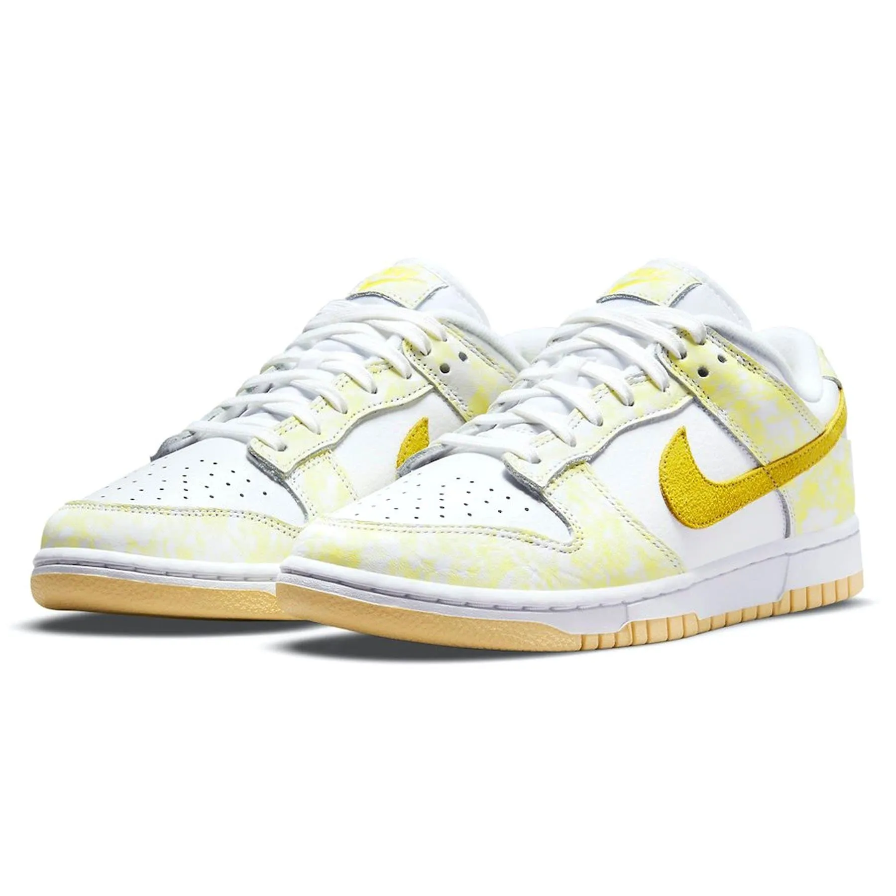 Nike Dunk Low OG Wmns 'Yellow Strike' Nike Dunk stylish shoes