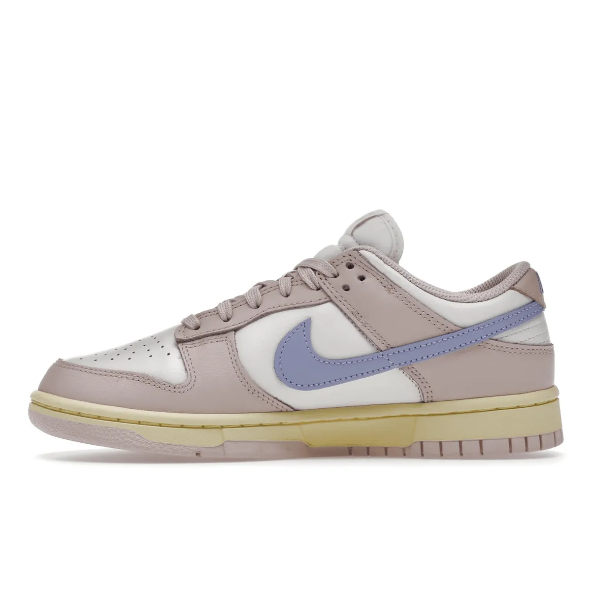Nike Dunk Low Pink Oxford Nike Dunk heritage sneakers