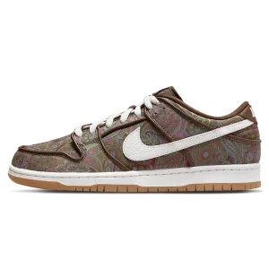 Nike Dunk Low Pro Premium SB 'Paisley' Nike Dunk casual shoes with iconic low-top shape