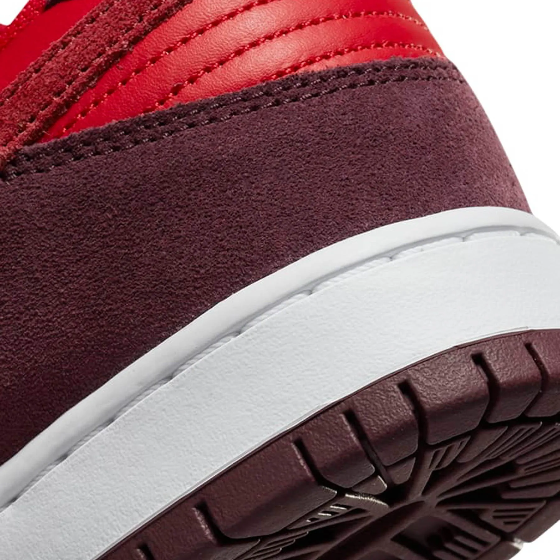 Nike Dunk Low Pro SB 'Fruity Pack - Cherry' Nike Dunk stylish shoes