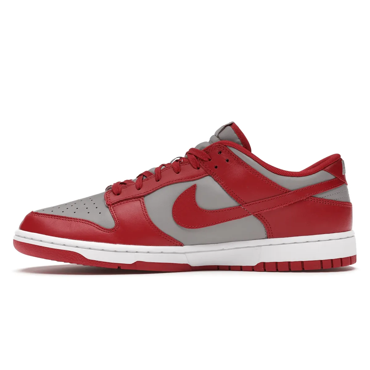 Nike Dunk Low Retro Medium Gray Varsity Red UNLV Nike Dunk heritage sneakers