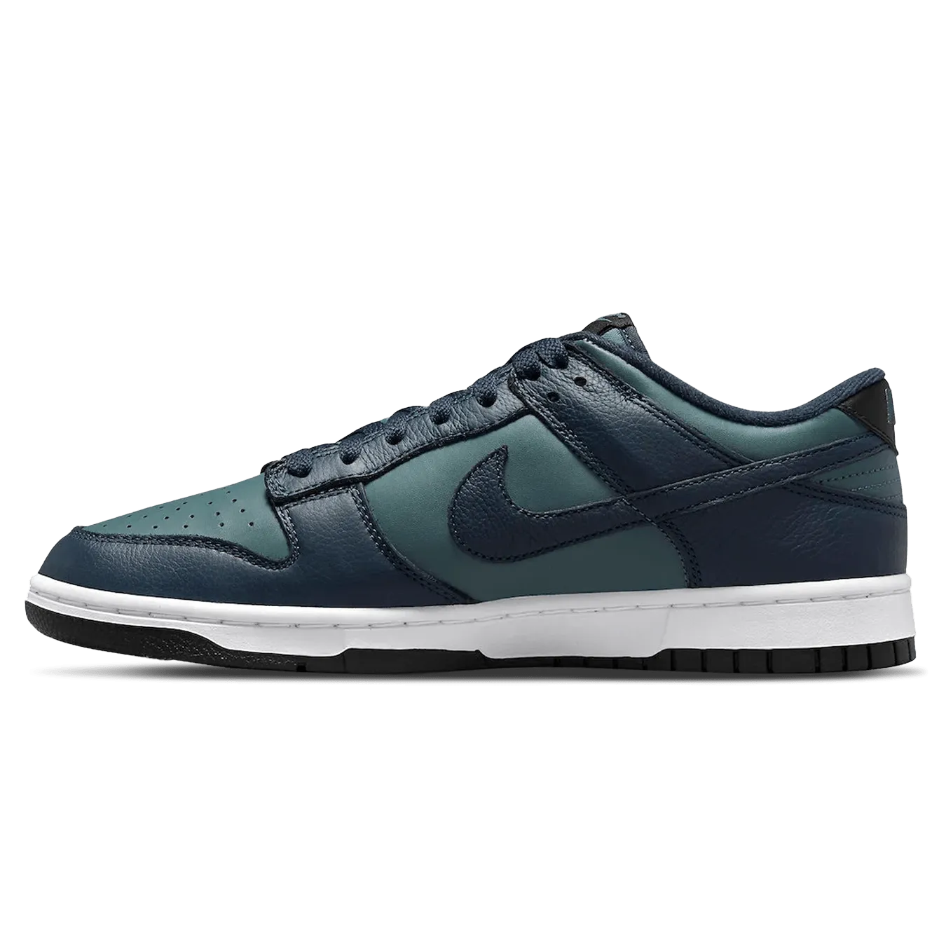 Nike Dunk Low Retro Premium 'Armory Navy' Nike Dunk casual shoes with iconic low-top shape