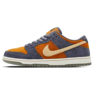 Nike Dunk Low SB 'Light Carbon Monarch' Nike Dunk casual shoes with iconic low-top shape