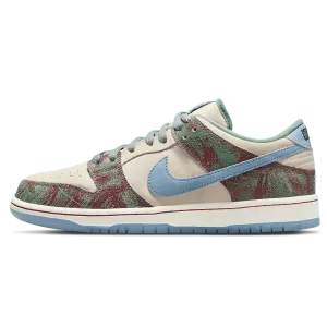 Nike Dunk Low SB x Crenshaw Skate Club Nike Dunk casual shoes with iconic low-top shape