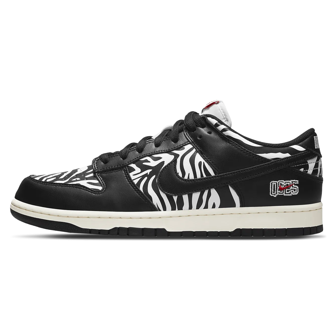 Nike Dunk Low SB x Quartersnacks 'Little Debbie's Zebra Cakes' Nike Dunk casual shoes with iconic low-top shape