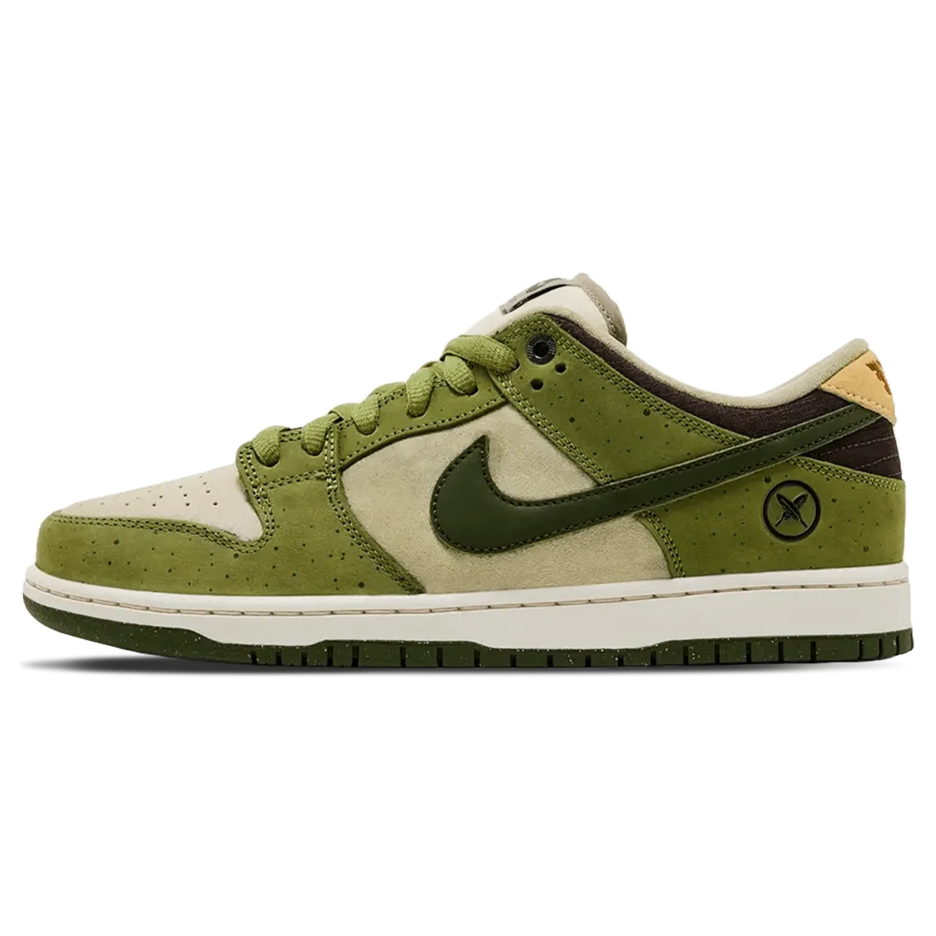 Nike Dunk Low SB x Yuto Horigome 'Matcha' Nike Dunk casual shoes with iconic low-top shape