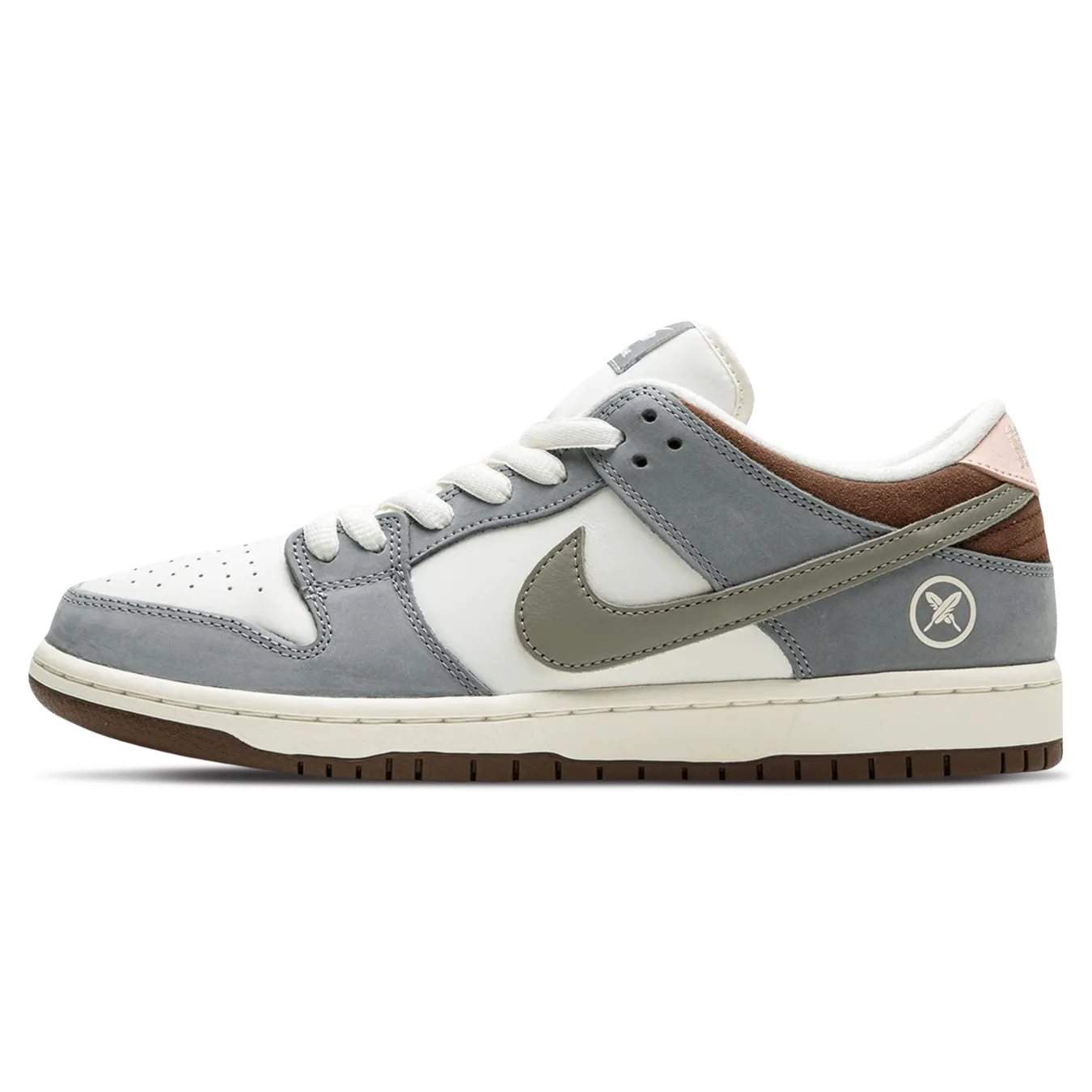 Nike Dunk Low SB x Yuto Horigome Nike Dunk casual shoes with iconic low-top shape