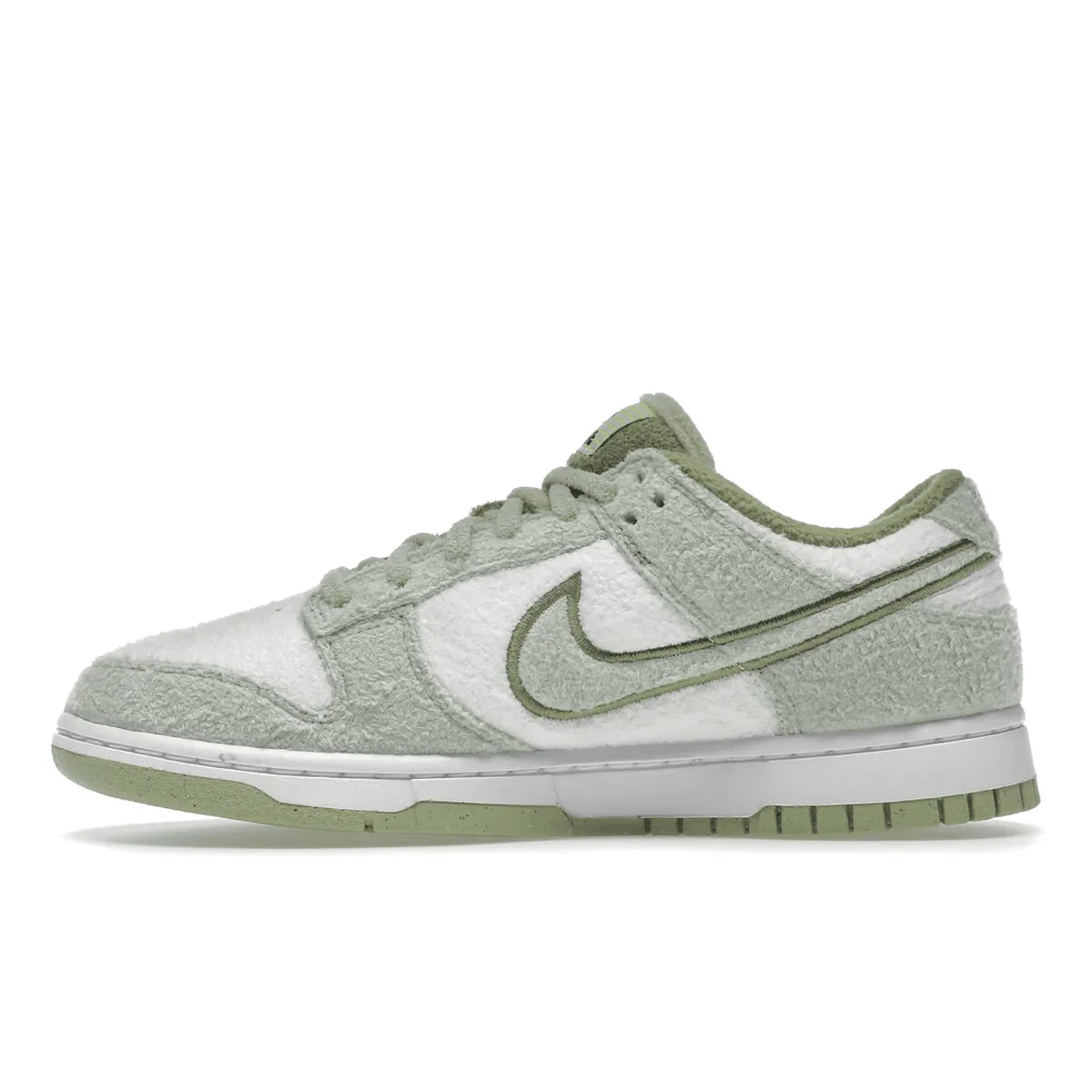 Nike Dunk Low SE Fleece Pack Honeydew Nike Dunk heritage sneakers