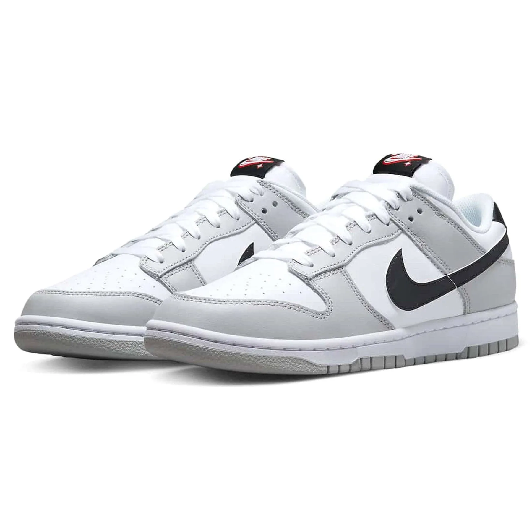 Nike Dunk Low SE 'Jackpot' Nike Dunk stylish shoes