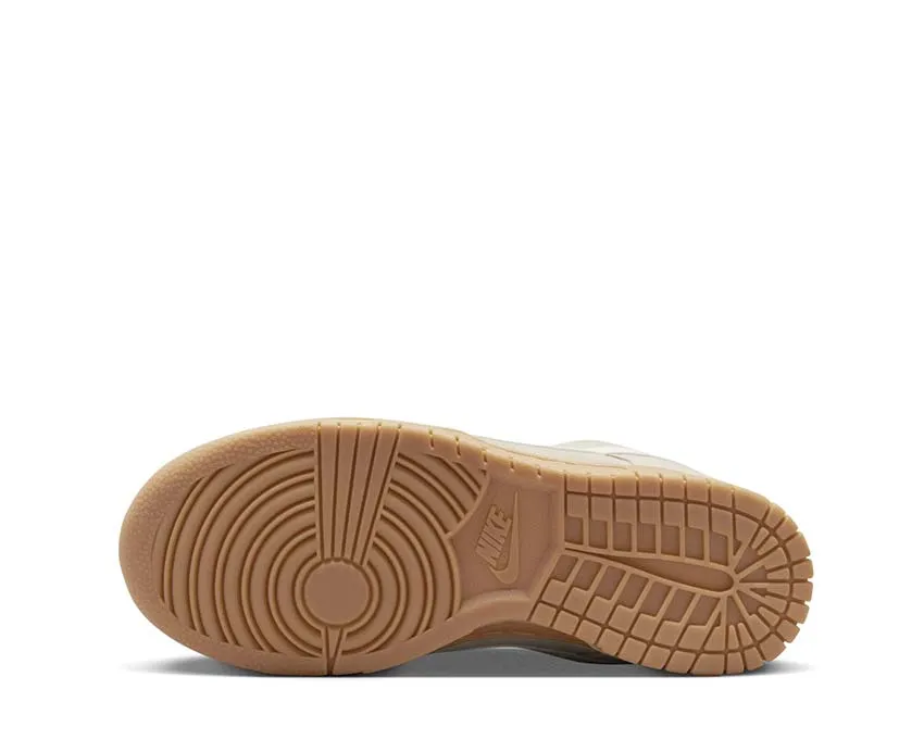 Nike Dunk Low SE Nike retro-inspired sneakers