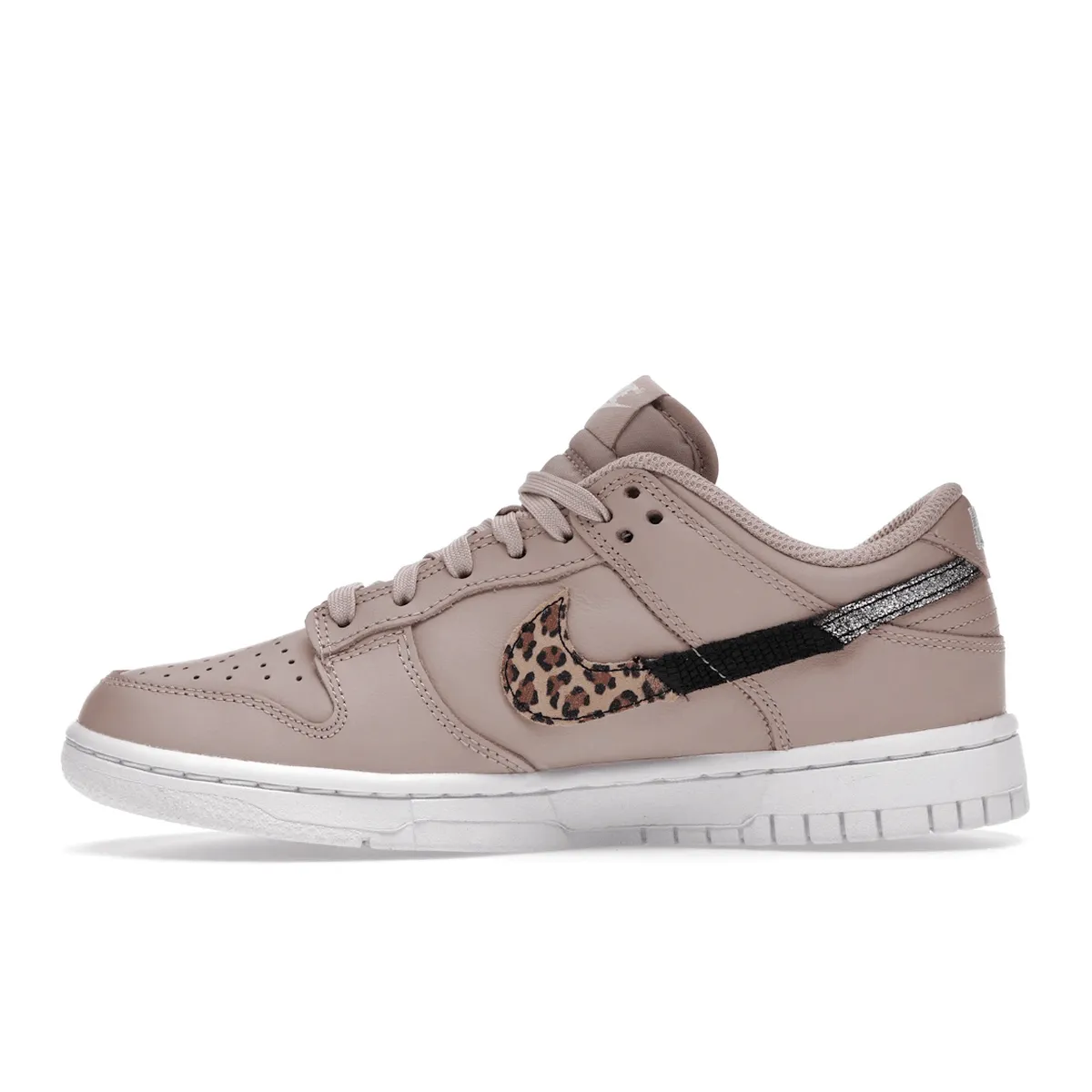 Nike Dunk Low SE Primal Pink Nike Dunk heritage sneakers