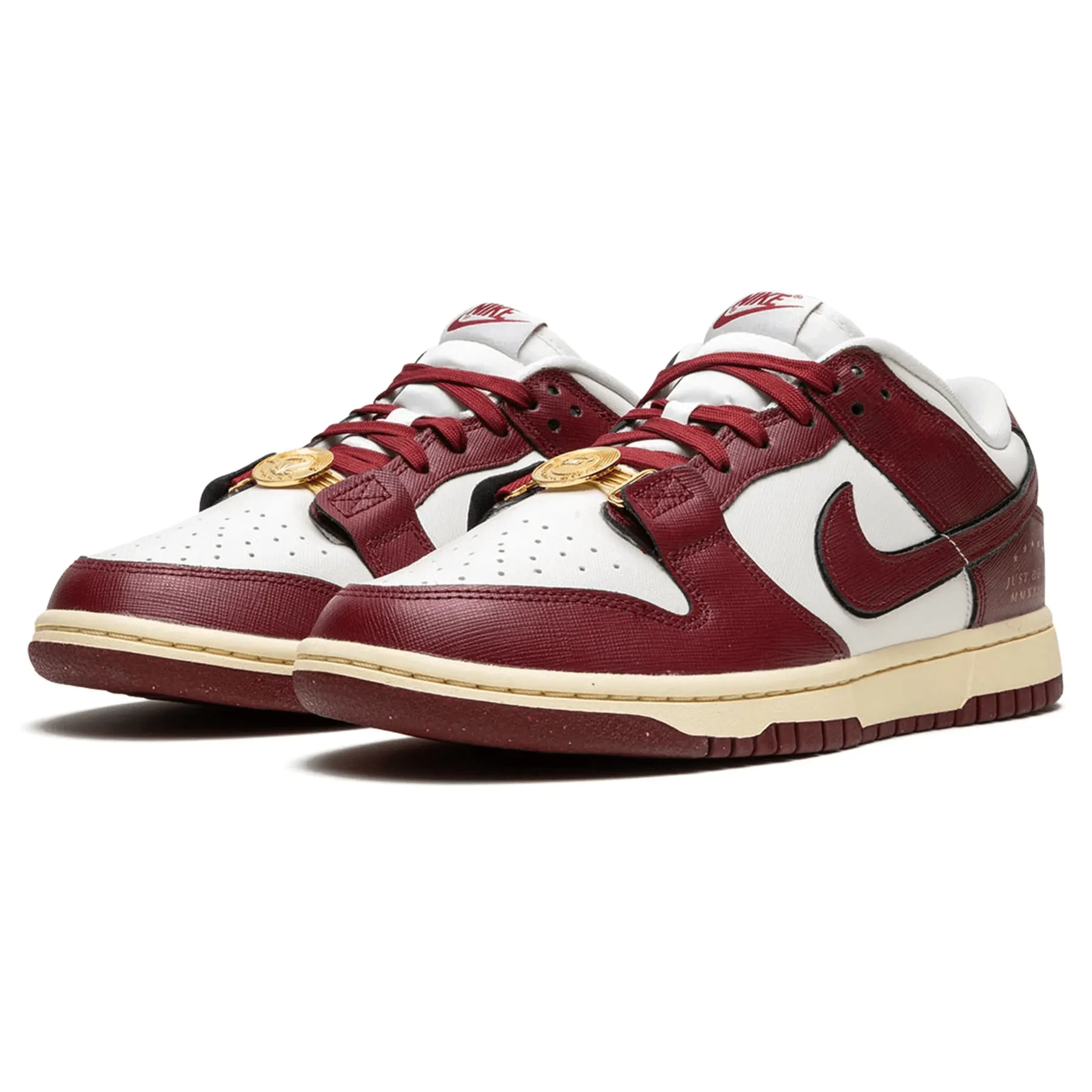 Nike Dunk Low SE Wmns 'Sisterhood - Team Red' Nike Dunk stylish shoes