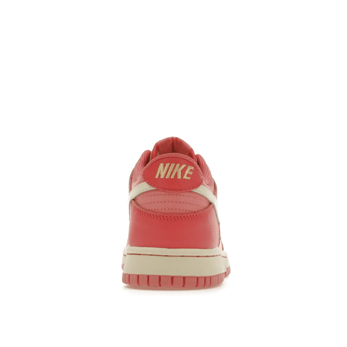 Nike Dunk Low Strawberry Peach Cream Nike Dunk heritage sneakers
