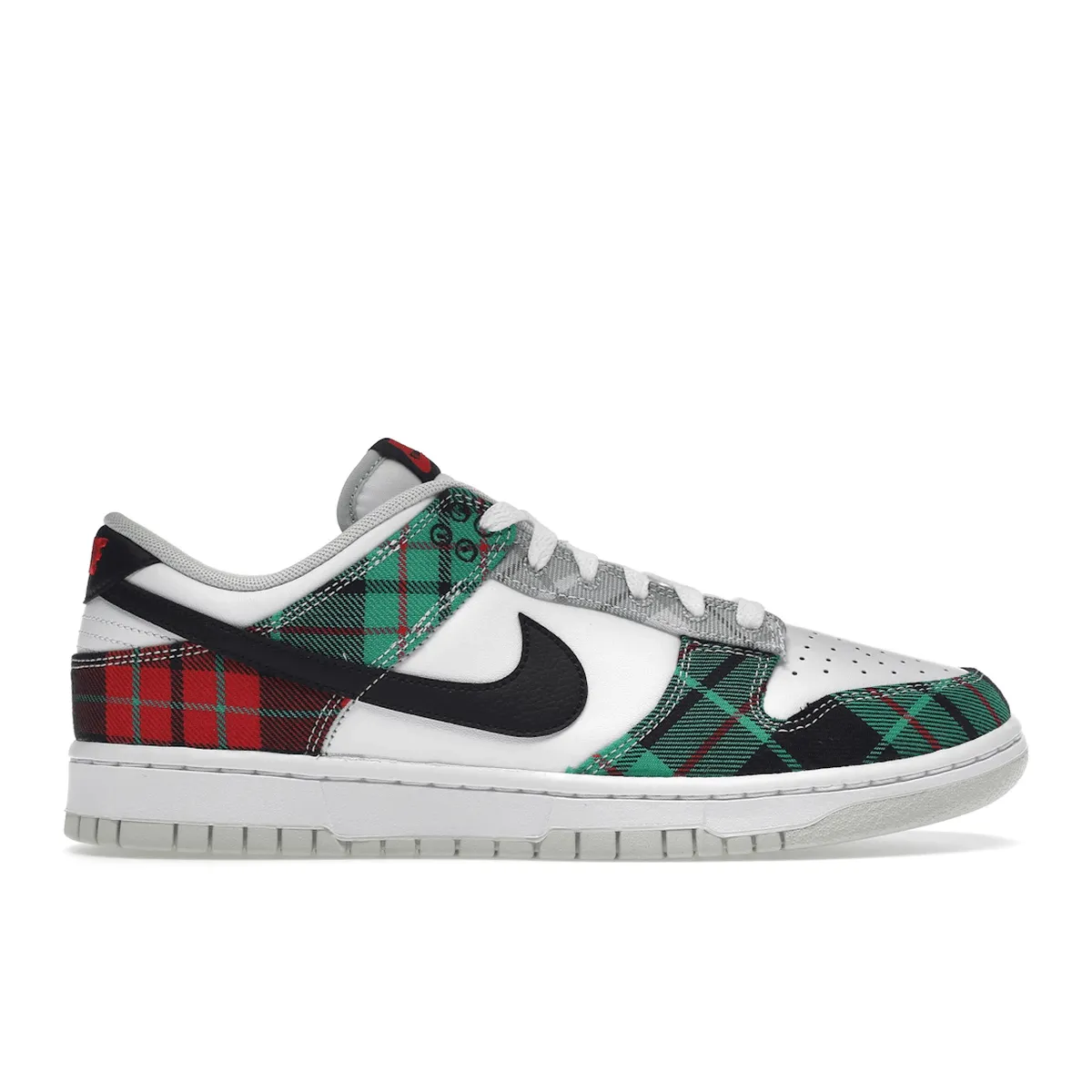 Nike Dunk Low Tartan Plaid Nike Dunk stylish shoes for sport and street