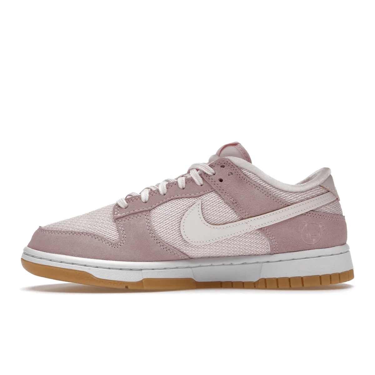 Nike Dunk Low Teddy Bear Nike Dunk heritage sneakers