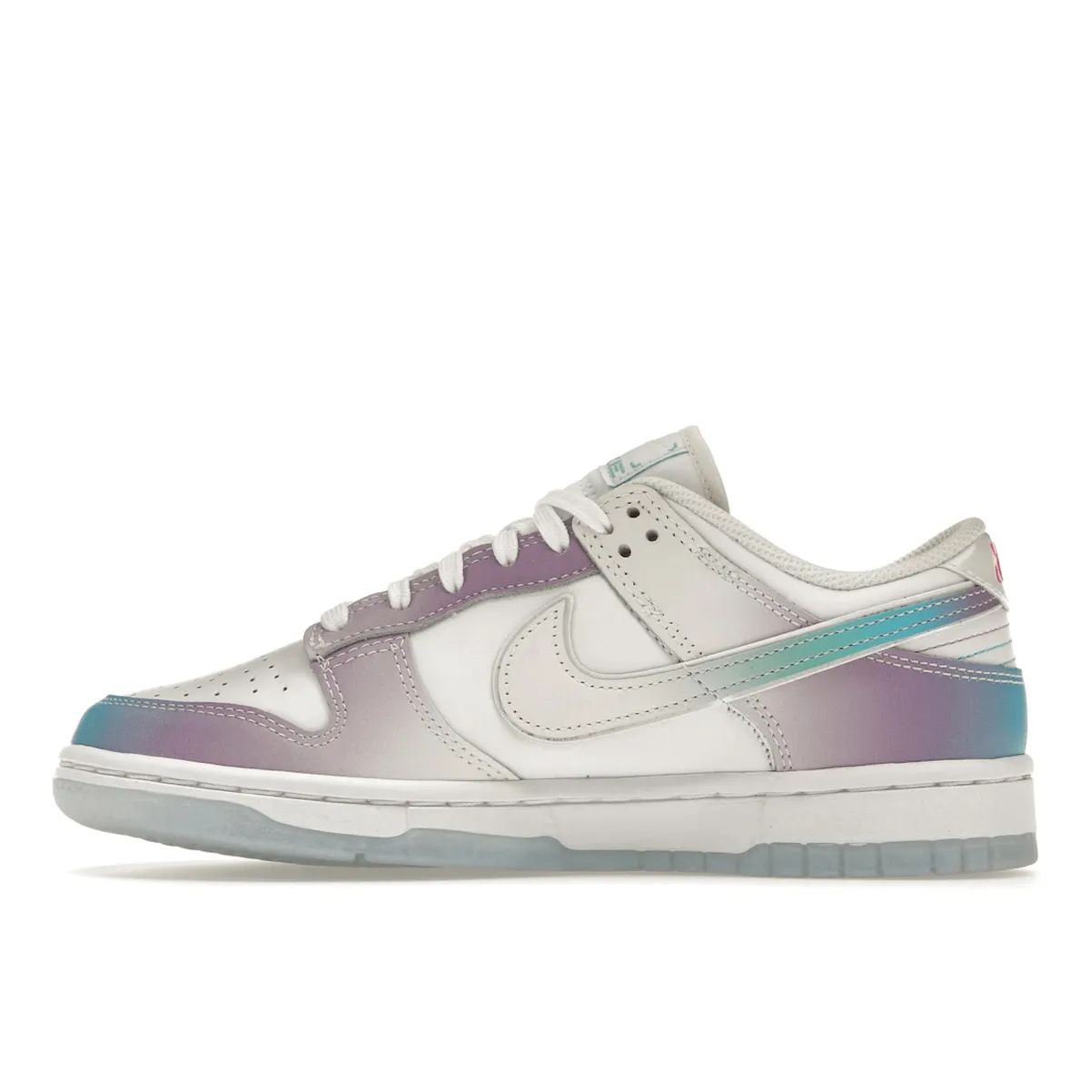 Nike Dunk Low Unlock Your Space Nike Dunk heritage sneakers
