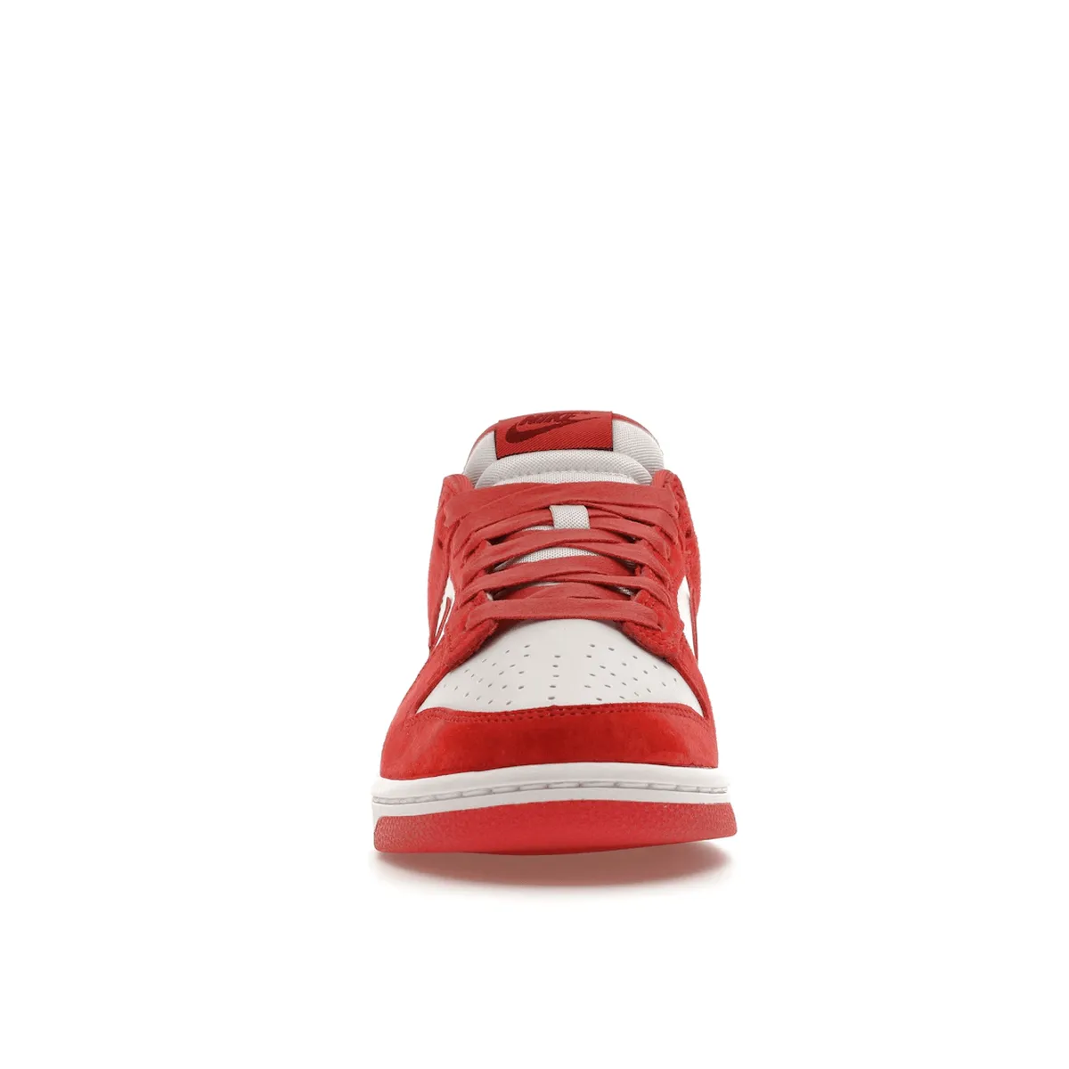 Nike Dunk Low Valentine's Day Red Nike Dunk heritage sneakers