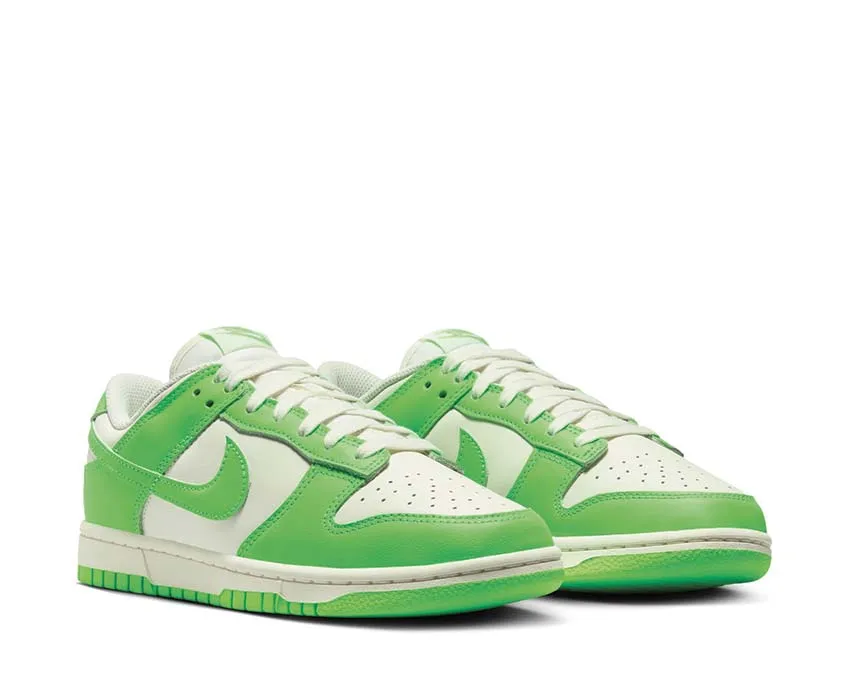 Nike Dunk Low W "Green Strike" Nike Dunk range