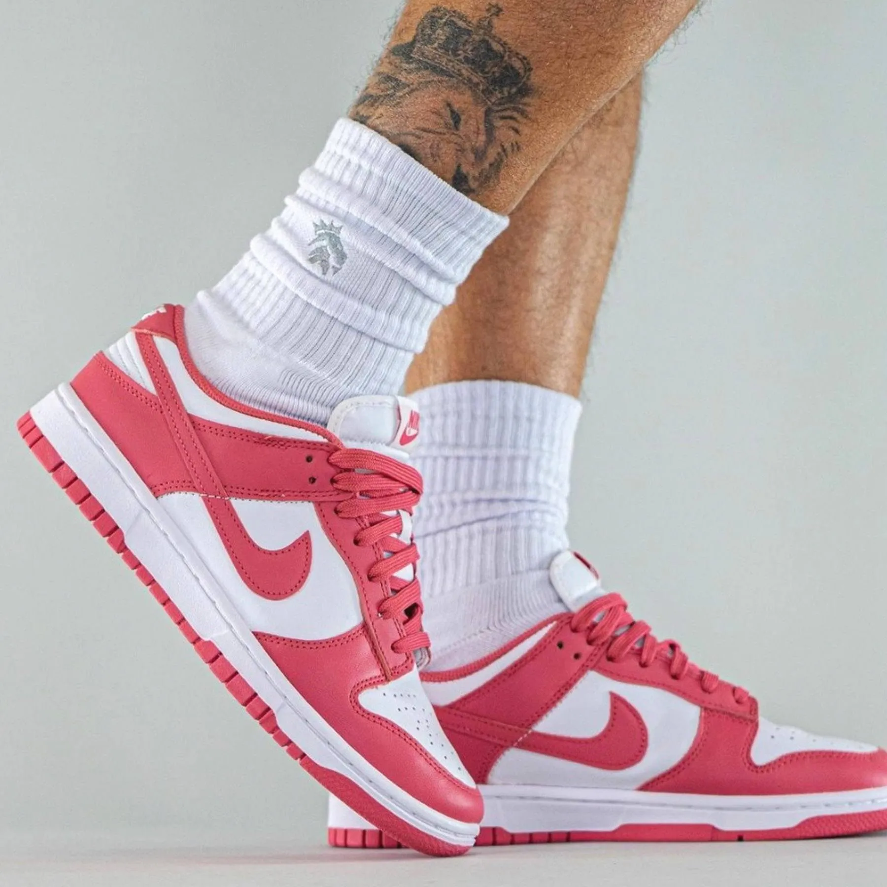 Nike Dunk Low Wmns 'Archeo Pink' Nike Dunk stylish shoes