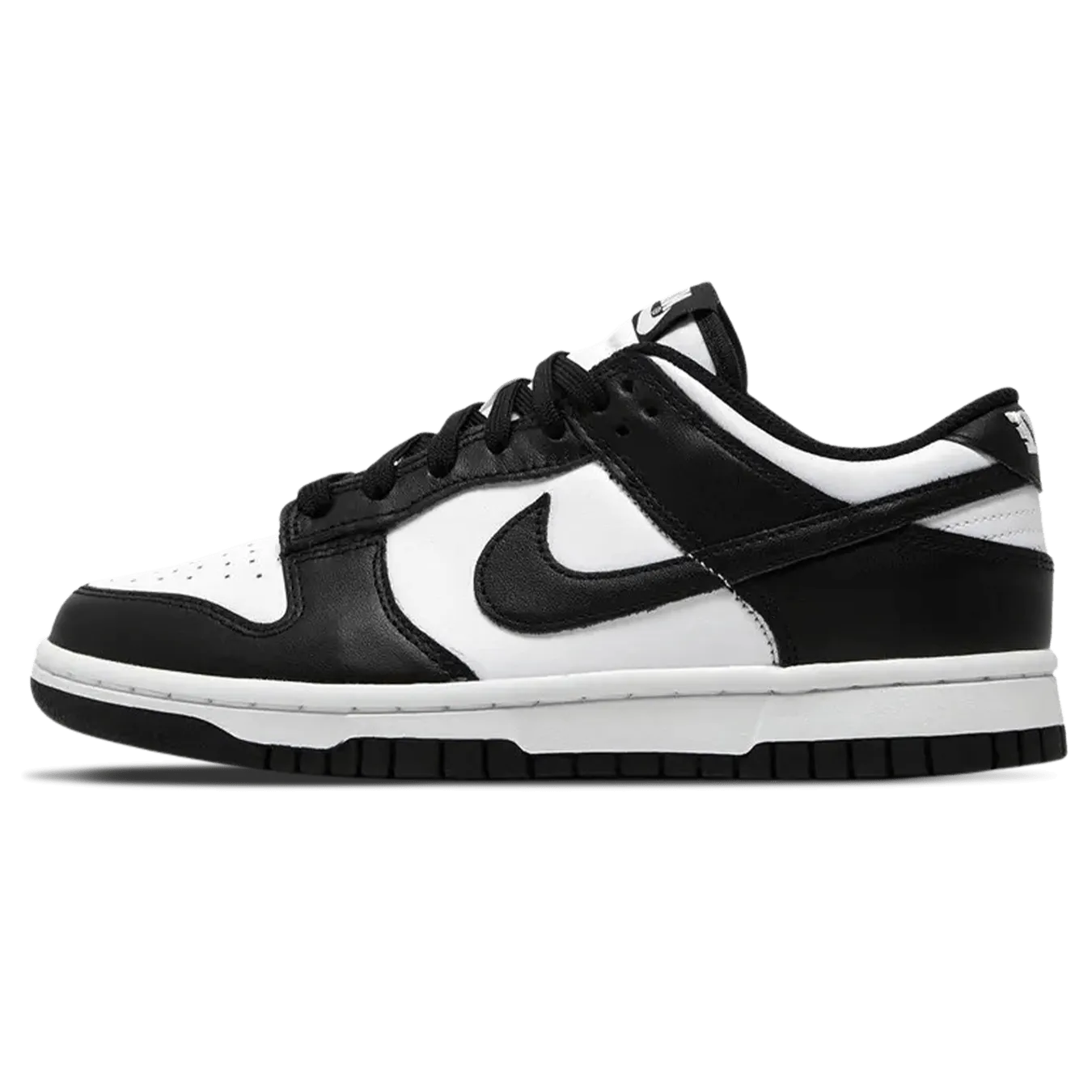 Nike Dunk Low Wmns 'Black White' Nike Dunk casual shoes with iconic low-top shape