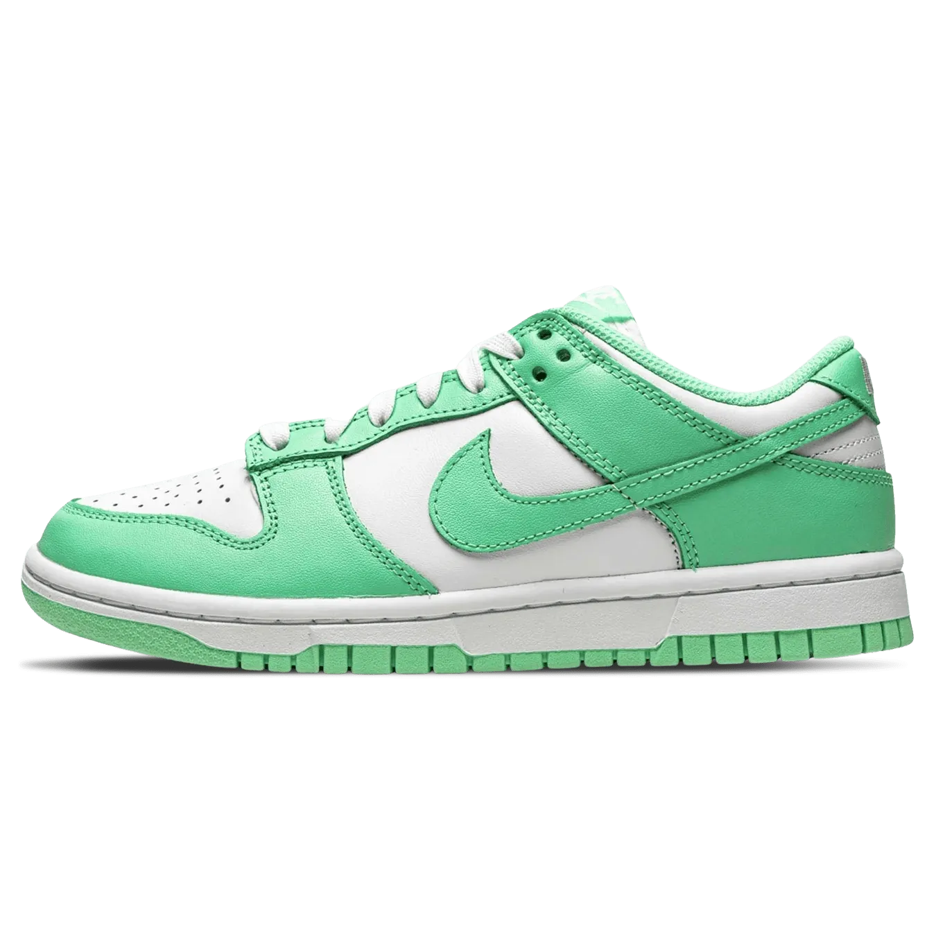 Nike Dunk Low Wmns 'Green Glow' Nike Dunk casual shoes with iconic low-top shape