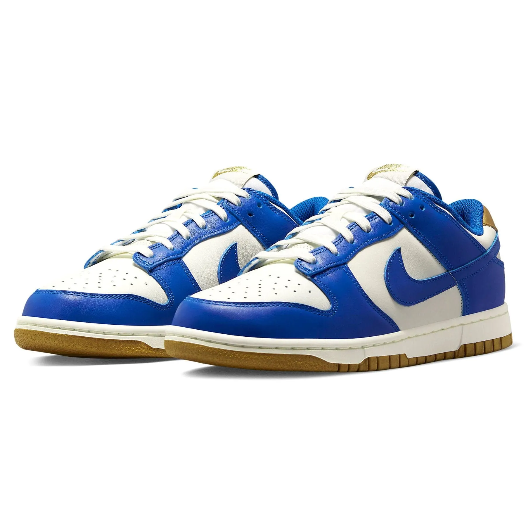 Nike Dunk Low Wmns 'Kansas City Royals' Nike Dunk stylish shoes