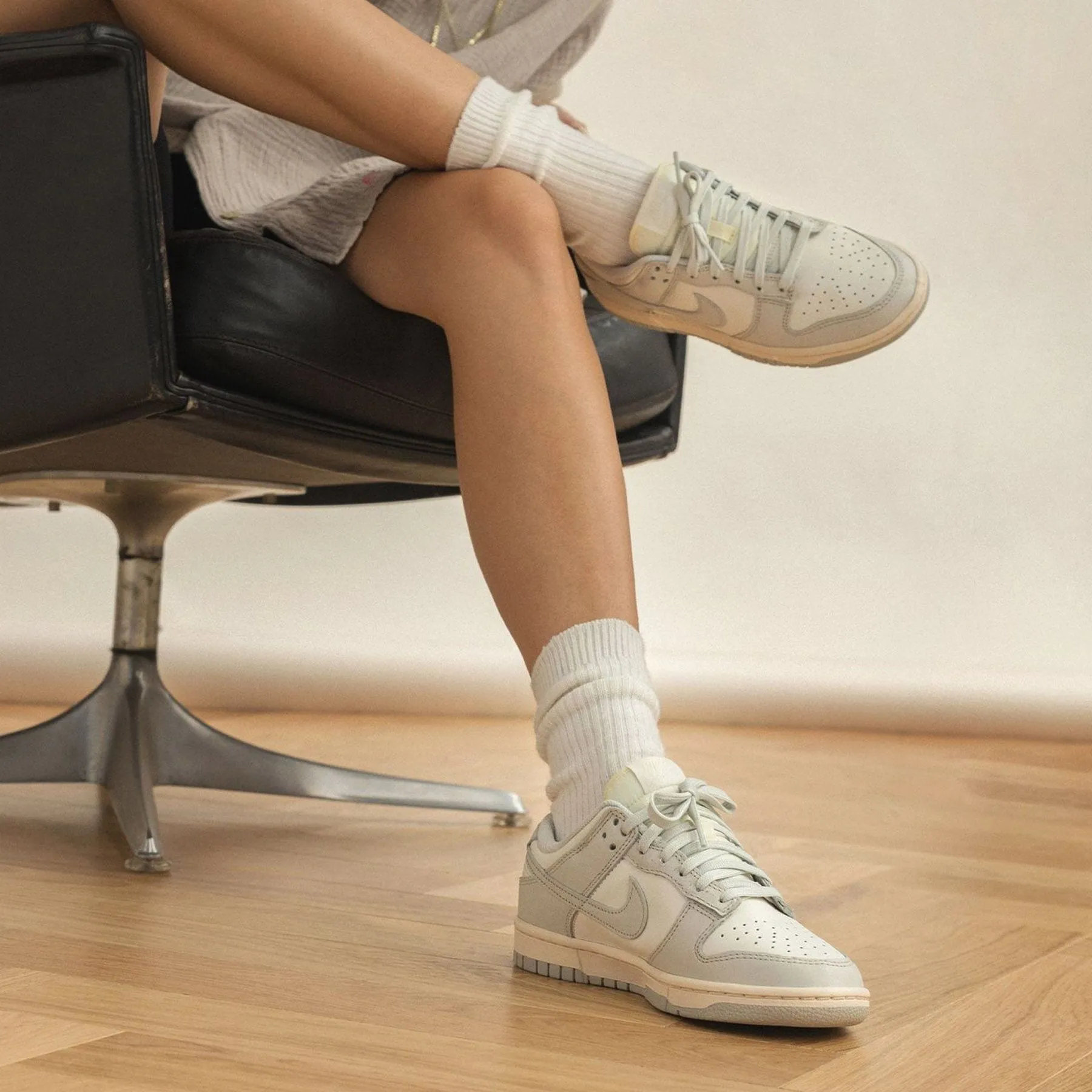 Nike Dunk Low Wmns 'Light Bone' Nike Dunk stylish shoes