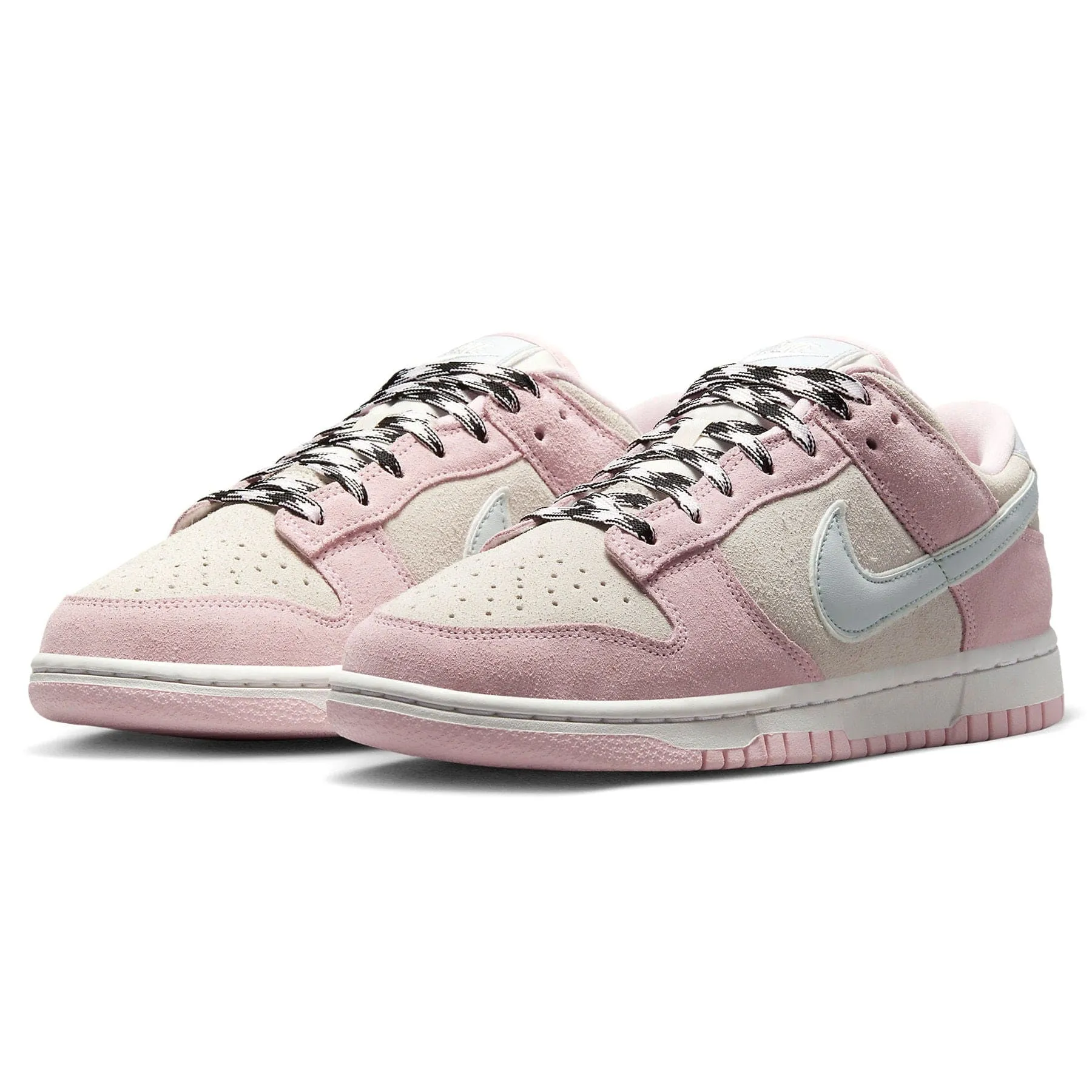 Nike Dunk Low Wmns LX 'Pink Foam' Nike Dunk stylish shoes