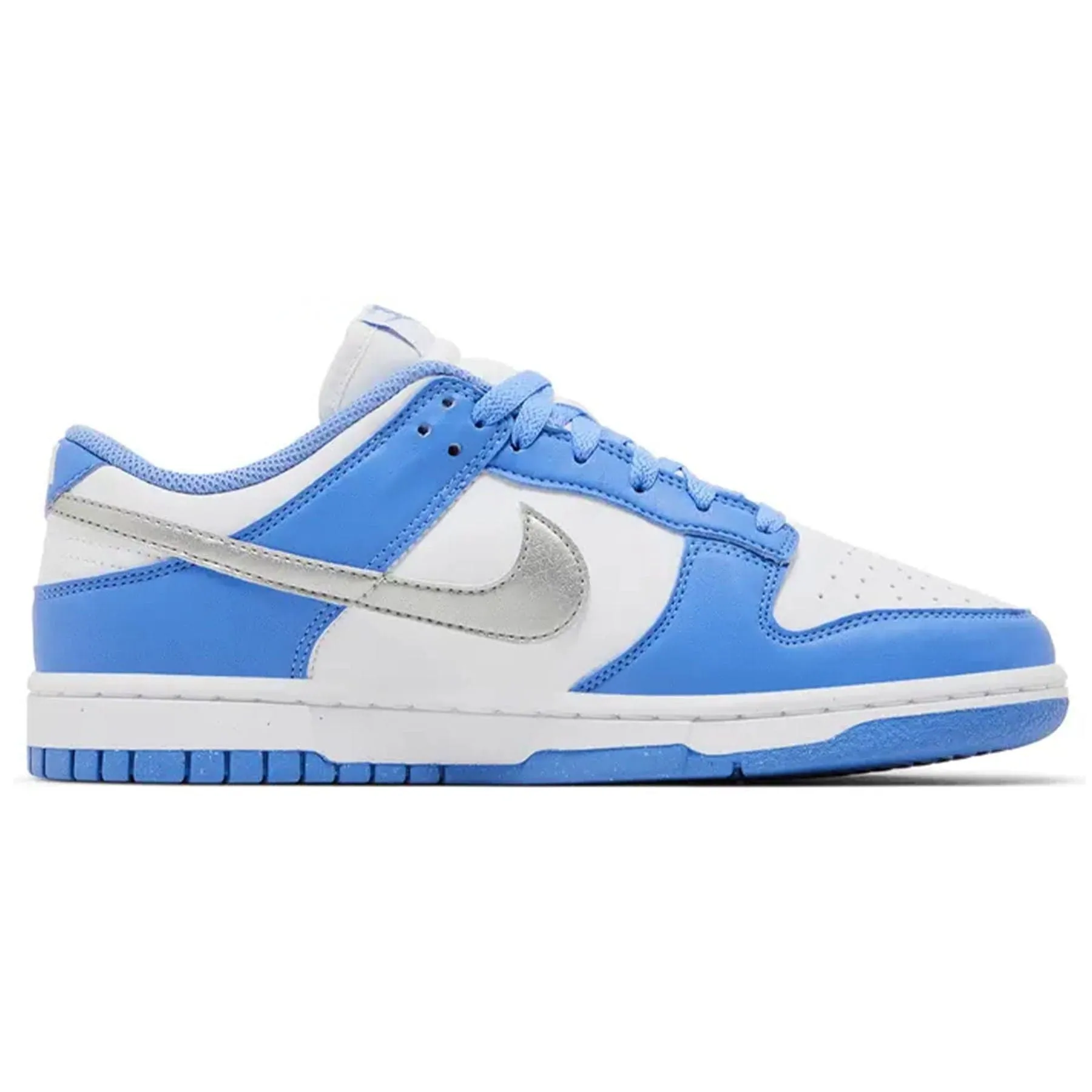Nike Dunk Low Wmns Next Nature 'Royal Pulse' Nike Dunk stylish shoes