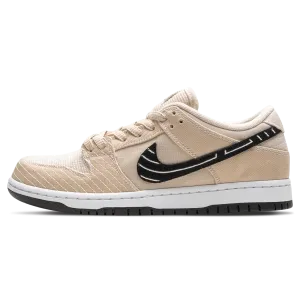 Nike Dunk SB Low Albino & Preto 'Jiu-Jitsu' Nike Dunk casual shoes with iconic low-top shape