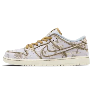 Nike Dunk SB Low 'City of Style Pack' Nike Dunk casual shoes with iconic low-top shape