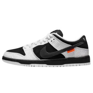 Nike Dunk SB Low Tightbooth Nike Dunk casual shoes with iconic low-top shape