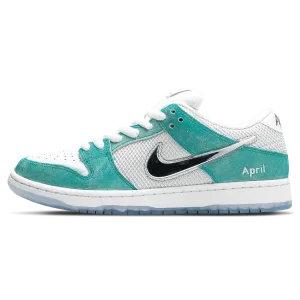 Nike Dunk SB Low x April Skateboards 'Turbo Green' Nike Dunk casual shoes with iconic low-top shape