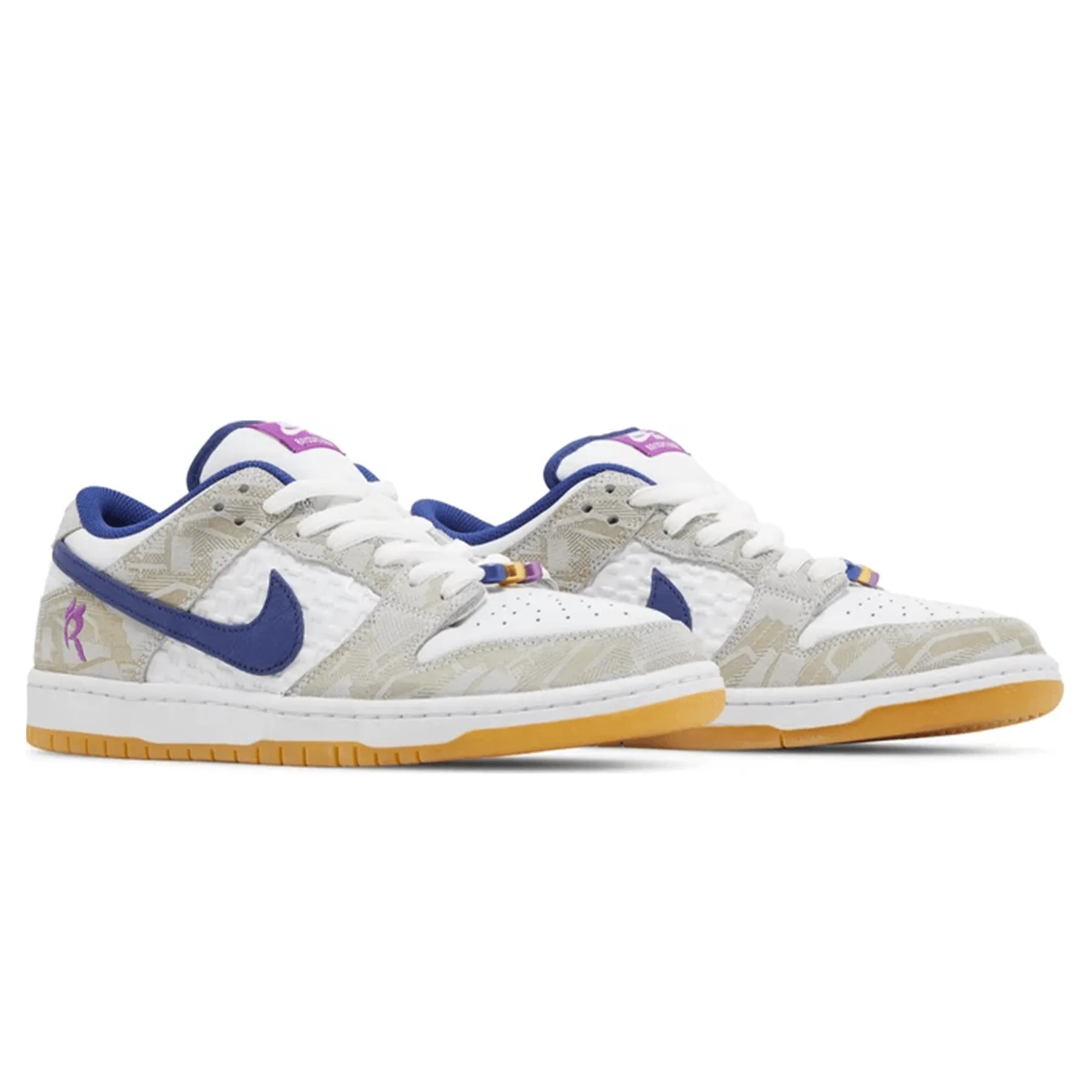 Nike Dunk SB Low x Rayssa Leal Nike Dunk stylish shoes