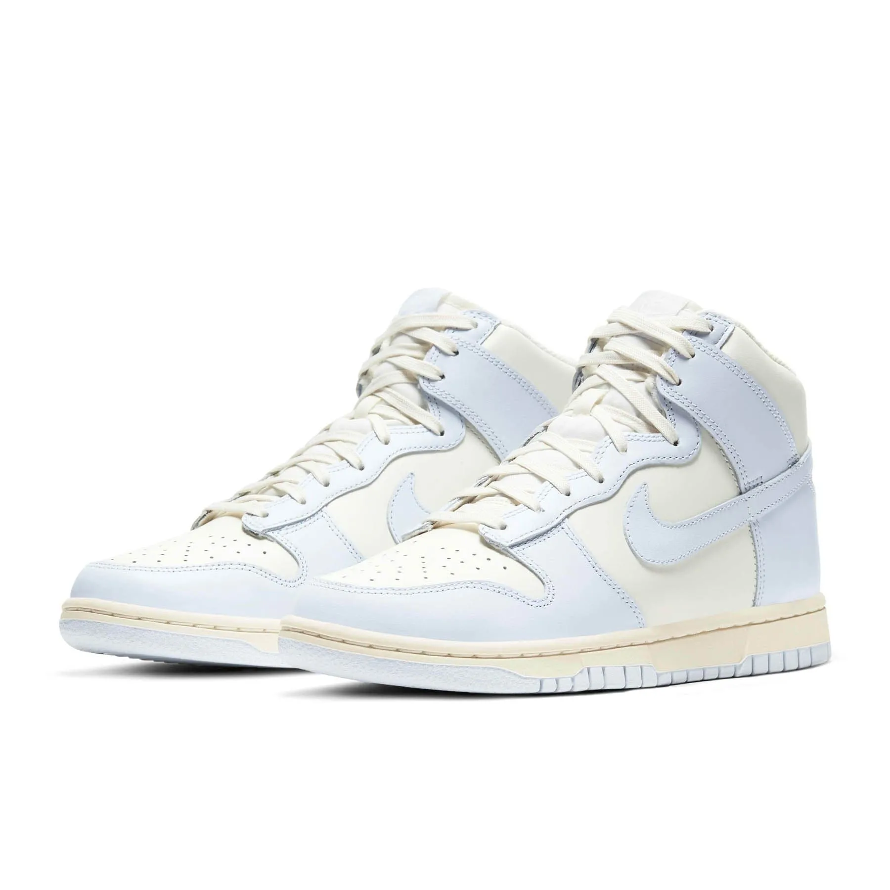 Nike Dunk Wmns High 'Football Grey' Nike Dunk stylish shoes
