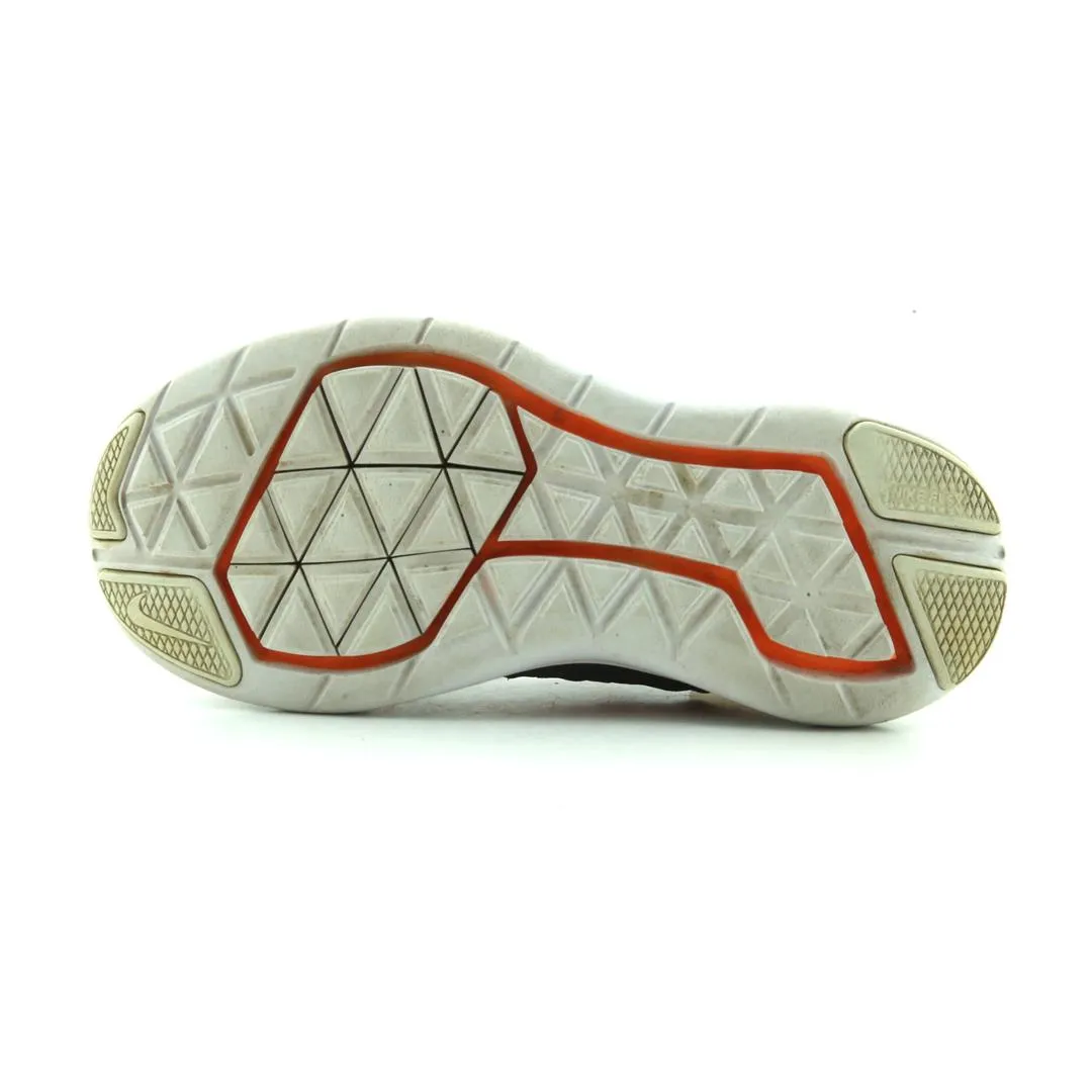 NIKE FLEX 2017 RUN Nike lifestyle footwear visuals