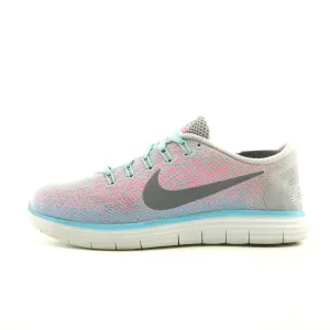 NIKE FREE RN DISTANCE Nike classic retro sneaker looks