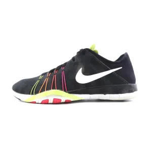 NIKE FREE TR 6 Nike classic retro sneaker looks