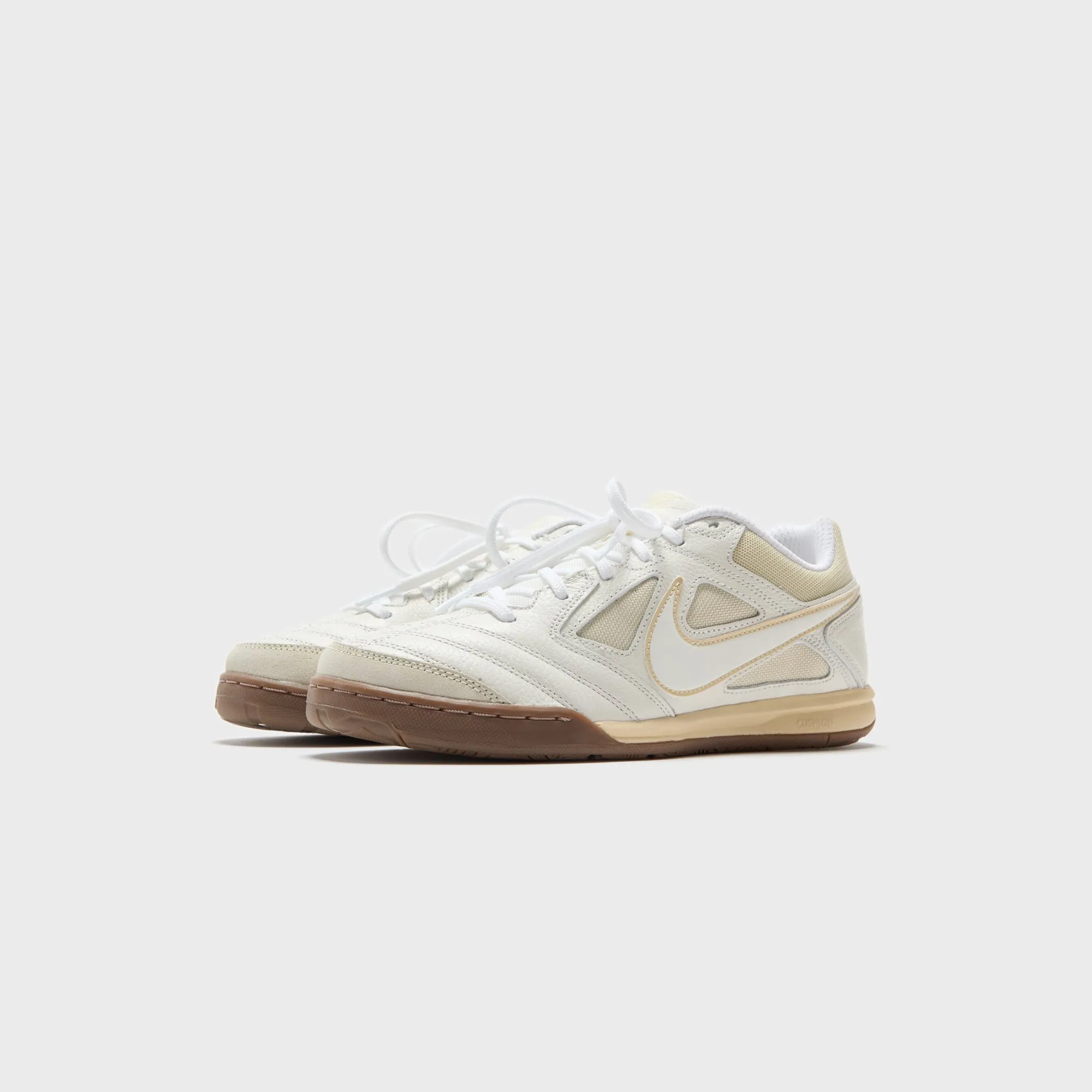 Nike Gato - Sail / Light Khaki / White / Gum / Dark Brown Nike performance sneakers
