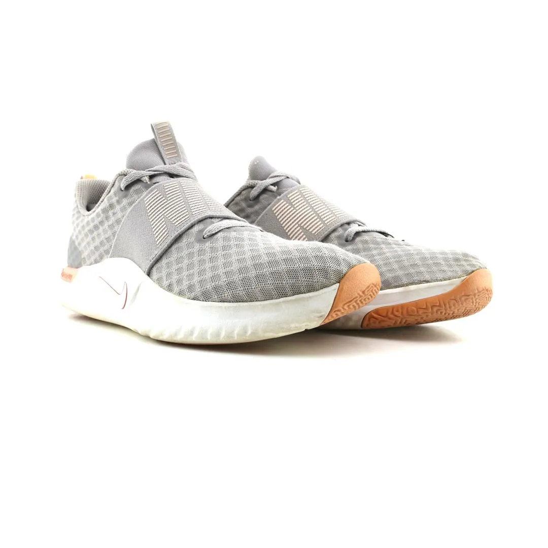 NIKE IN-SEASON TR 9 Nike lifestyle footwear visuals
