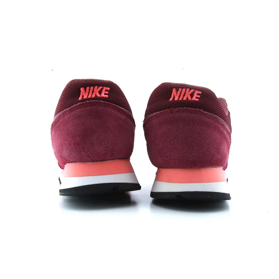 NIKE MD RUNNER 2 Nike lifestyle footwear visuals