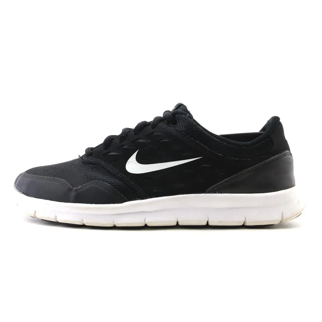 NIKE  ORIVE NM Nike modern athletic shoe designs