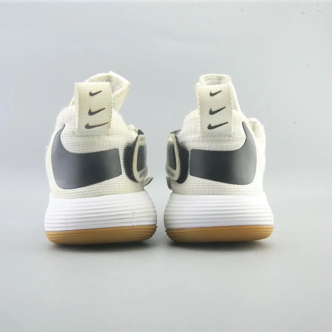 NIKE REACT HYPERSET classic Nike shoe photos