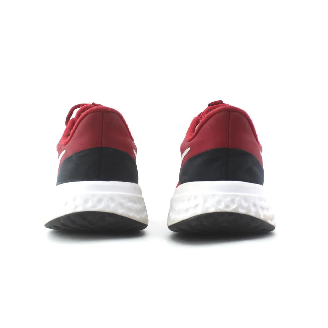 NIKE REVOLUTION 5 Nike lifestyle footwear visuals
