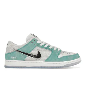 Nike SB Dunk Low April Skateboards Nike Dunk stylish shoes for sport and street
