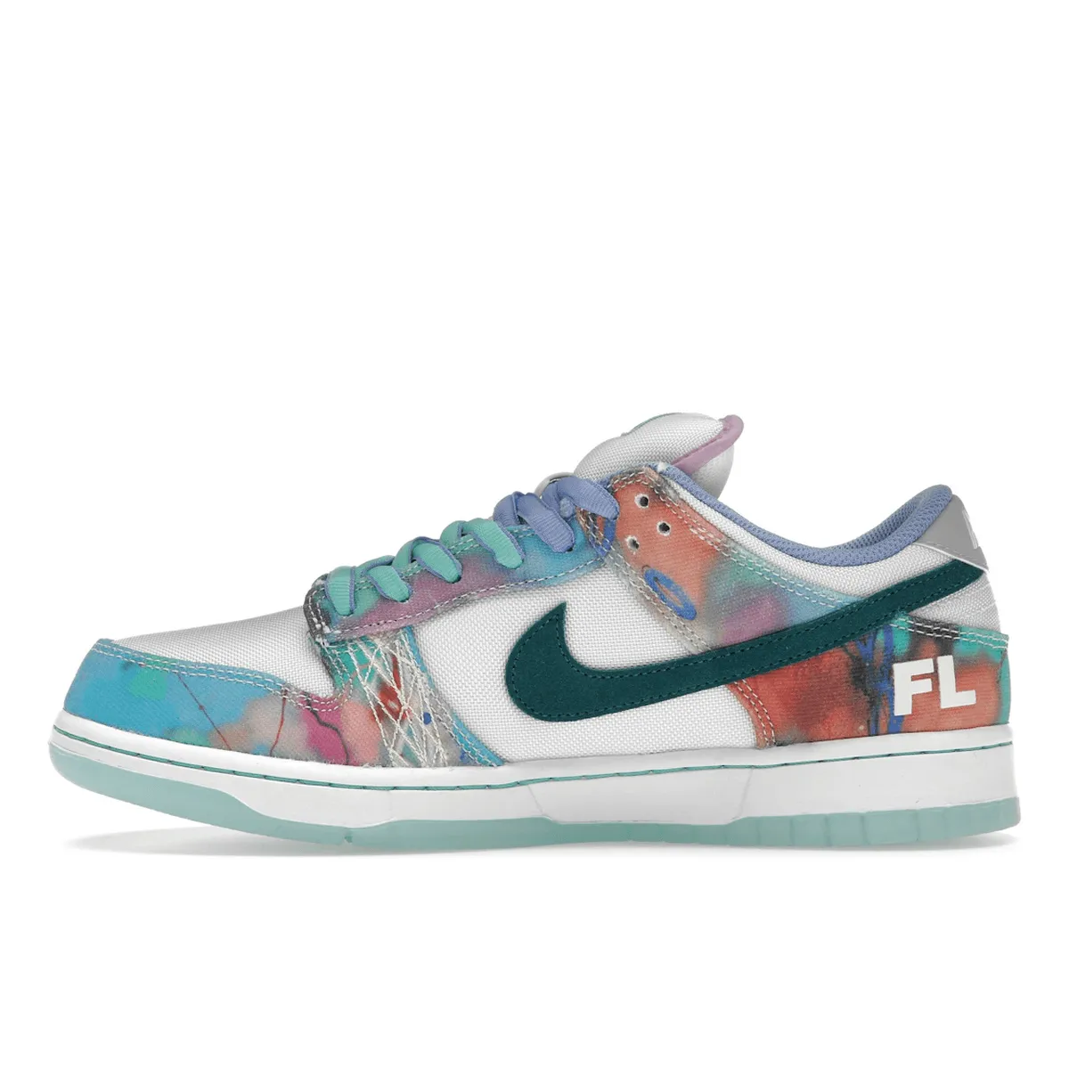 Nike SB Dunk Low Futura Laboratories Bleached Aqua Nike Dunk low sneakers