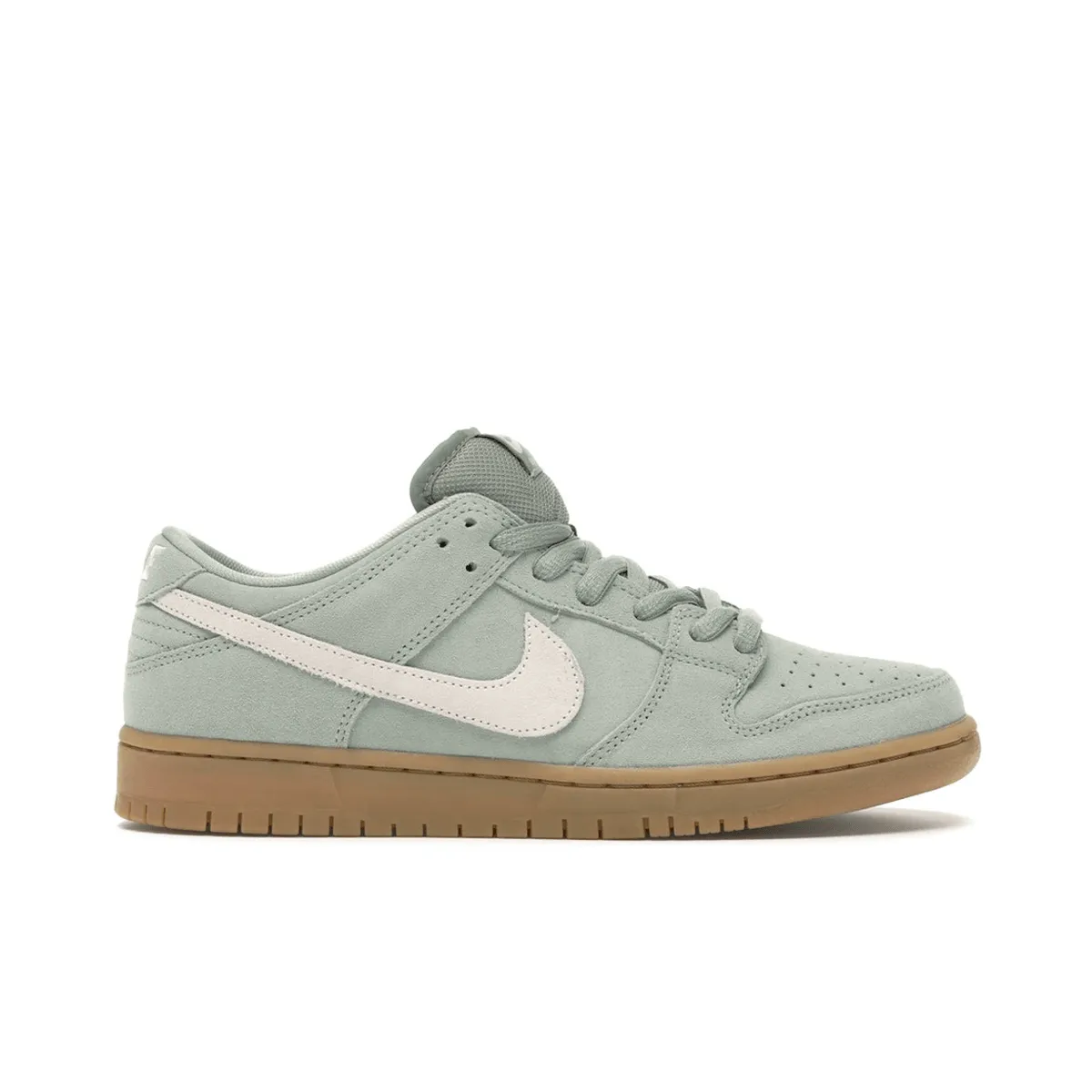 Nike SB Dunk Low Island Green Gum Nike Dunk sneakers inspired by basketball roots
